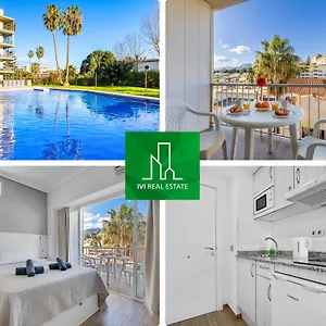 https://carihuela-palace-estudio-418.hotelsinnerja.org